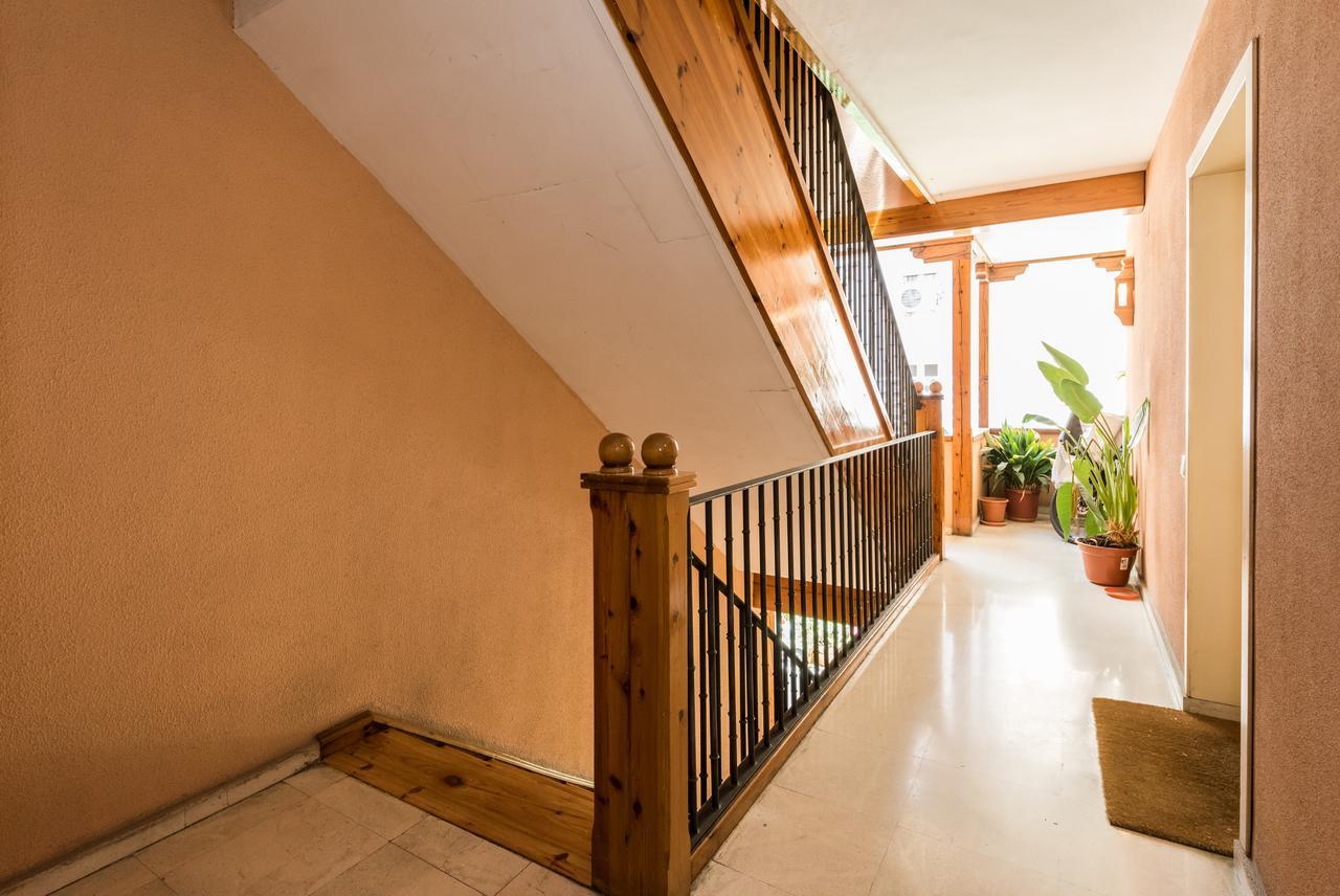 Piso En Edificio Barroco Madrid. Apartman Kültér fotó
