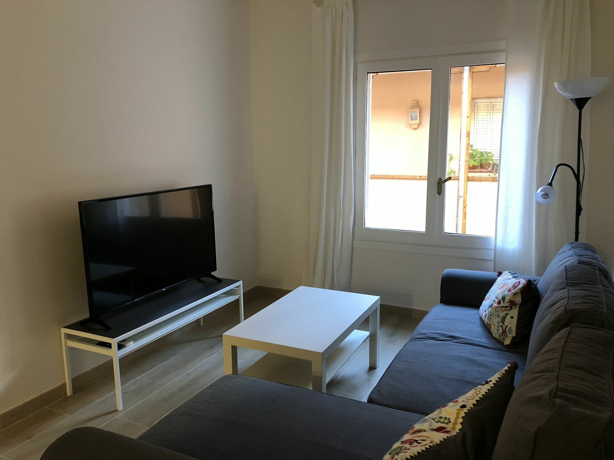 Piso En Edificio Barroco Madrid. Apartman Kültér fotó
